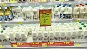 頂好買一送一林鳳營/圖截自批踢踢