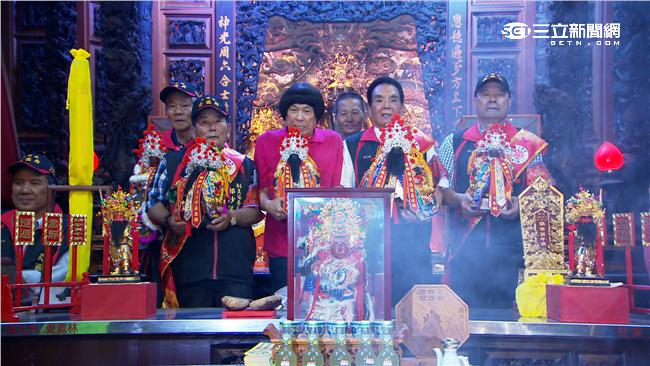 驚！豬哥亮轉行當神明造型師？