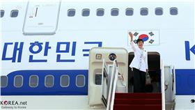 ▲南韓總統朴槿惠。（圖／攝影者Republic of Korea, flickr CC License）
https://www.flickr.com/photos/koreanet/9156446823/in/photolist-eXjA7h-eX8bCP-f2jLh2-fNj7b2-f1Hf9H-f2z1Mo-f1Xvg9-f1Hf5z-f1Hfm4-f1Xvsy-f1Xvn5-f1Xvr3-f1Xvsh-f2jL2K-f1Hfix-f1Hfgr-f2jLmx-f2z1TN-f2jL2k-f2z1PG-f1Hfjg-f1HfhV-f1Xvk3-f1XvfC-f1Hf7K-f1Hf6P-f2z2df-f2z1MW-f2jKVF-f2z1Gy-f1XvtY-f1Xvhh-f1Xvdy-fNAFR3-fNj6Ag-fNj6SV-f1Xvpd-f2z24o-f2z1YY-f2jLee-f2z1Zb-f2jL8a-f2z2ad-f2z28U-f2z27q-f2jLga-f2z22L-f2z1WN-f2jL7V-f1Hfnp