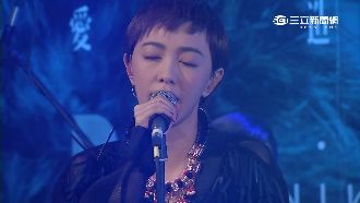 搶跨年、春節演出　年底歌手大舉發片