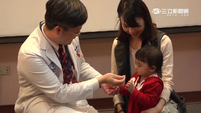 腦出血女童重生　與執刀醫師同天生日
