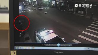 情侶吵架找友助陣　男遭滅火器打破頭