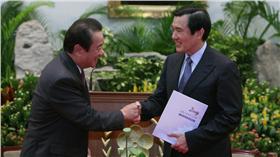 石化教父陳武雄－翻攝自總統府
http://www.president.gov.tw/Portals/0/pool1/00/0q/od.jpg