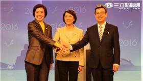 副總統三人握手（記者曾彥維／攝）