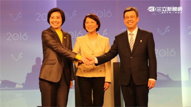 解決建設延宕　3人同聲強調「領導」