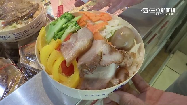 台鐵便當新口味！Q彈萬巒豬腳也入菜