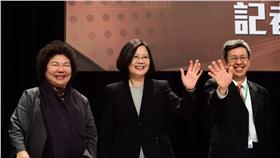 陳菊、蔡英文、民進黨、陳建仁（圖／翻攝自蔡英文臉書）