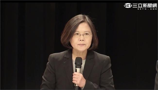 第二場政見會　蔡英文能戒掉讀稿機？