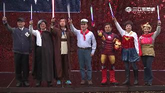 選情告急！　郝龍斌扮大力水手搶選票