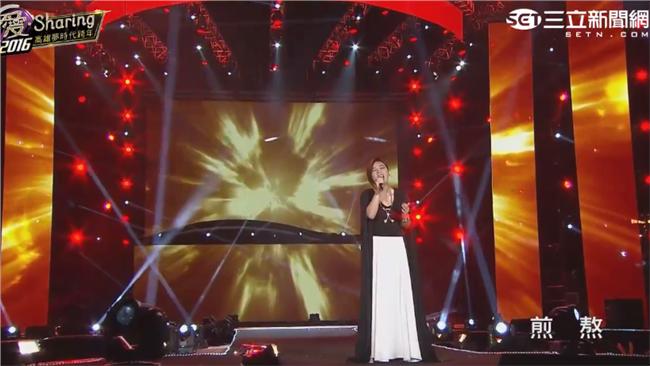 沒新花樣？李佳薇年年都唱這一首…