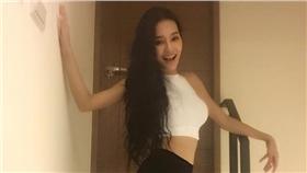 王思佳、泫雅、安室奈美惠/YOUTUBE、臉書