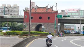 北門－Chi-Hung Lin 追蹤
https://www.flickr.com/photos/92585929@N06/19600467838