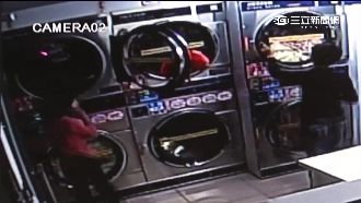 洗衣店他人衣物　小兄妹竟全打包回家