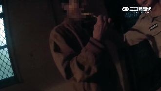 傻眼！酒駕通緝被逮　警局悠閒啃雞腿