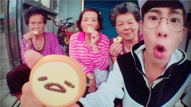阿嬤版快問快答　近兩百萬人都笑翻