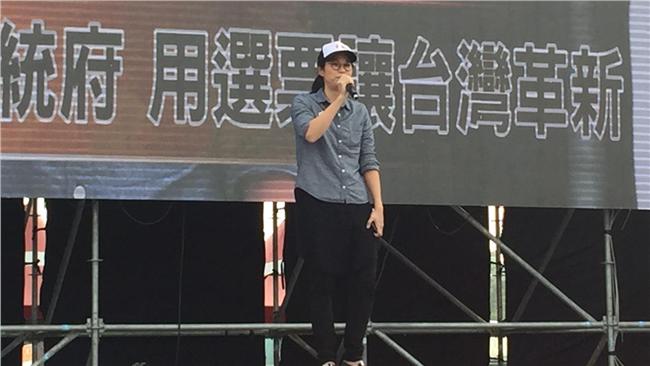 比照朴槿惠　宋楚瑜帶女兒赴APEC