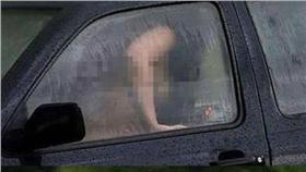 車震／臉書https://www.facebook.com/photo.php?fbid=1051965848159718&set=gm.861796677300313&type=3&theater