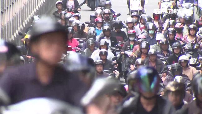 台灣機車密度全球居冠，遠超東南亞國家。（資料照）
