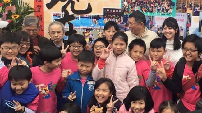 超愛他！小學生說出喜歡柯文哲的原因