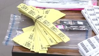 簽賭站設3鋼鐵門　警爬通風口逮人