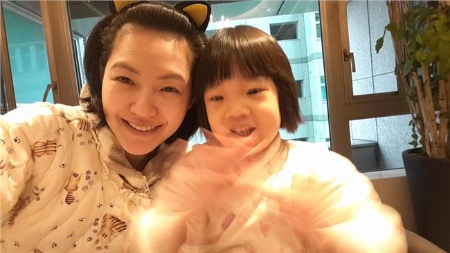 小S性感照遭P圖　母女超搞笑合唱