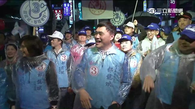 郝龍斌基隆遊行催票　呼籲藍營團結