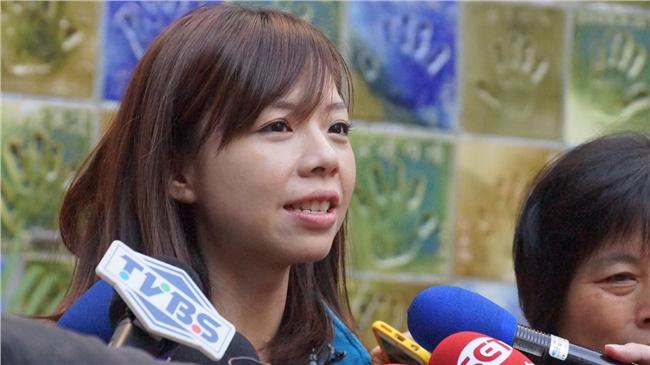 周子瑜捲台獨　洪慈庸：要平等、尊嚴