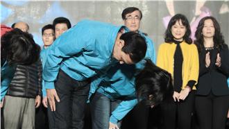 國民黨潰散原因：馬英九、換柱、邱毅