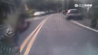 7歲男童突衝出　機車剎車不及釀死劫