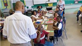 老師。http://flic.kr/p/5ZAtvh