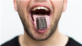 ▲圖／翻攝自《哈芬登郵報》
http://www.huffingtonpost.com/2012/06/08/artists-luke-evans_n_1577804.html