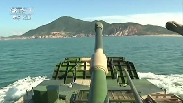 解放軍演習　東南沿海大規模登陸戰