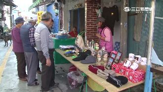 小英當選祖厝沾光　肖像紀念品夯賣！