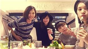 4 in Love 圖/翻攝自黃小柔臉書