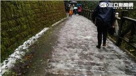 拉拉山,寒流,車潮
圖／巴陵派出所提供
