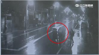 天冷人心暖！警察寒風中送身障生回家