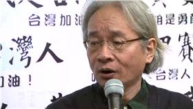 馮光遠酸黃安，唱「水鴛鴦間諜夢」