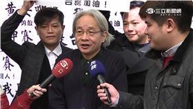 馮光遠酸黃安，唱「水鴛鴦間諜夢」