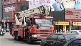消防車（圖／攝影者Chi-Hung Lin, flickr CC License）
https://www.flickr.com/photos/92585929@N06/23498155132/