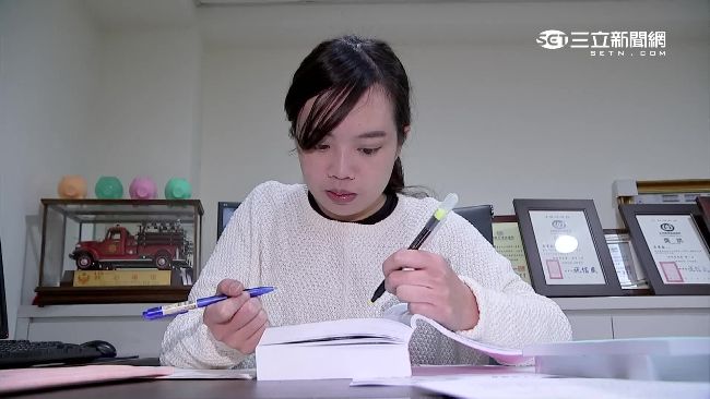 質詢被洗臉還PO臉書　呂孫綾被酸爆