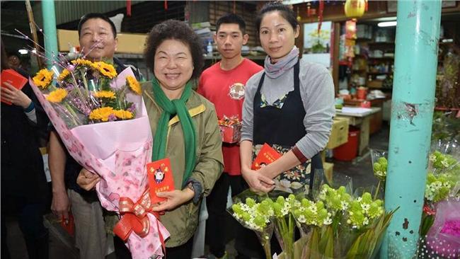 影／陳菊發紅包　被告白「我愛你」