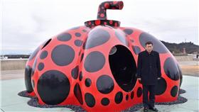 柯文哲在直島－翻攝自柯文哲臉書