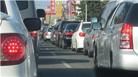 塞車
https://www.flickr.com/photos/92585929@N06/12342769634/in/photolist-jNFVp1-shPZGJ-7xLRL7-3rDnU9-535VBq-qJir-qJi4-64CFUt-yqPHGY-CVqHRk-7GXE9A-6uoCB1-qvZhYk-8BEHMB-7Nf4Gb-qYwowq-7xGyq2-535VAo-CQTMXE-6x2LgZ-heY8WZ-a16n88-73VzrC-6nrxpn-hKnpkW-hKhahW-qNdcRU-cF7hMA-cF7bAJ-cF6Uhb-6xm8rC-53kNer-diXcDJ-dQU1vR-6giPSK-8vJhgU-pMQLPT-dQx7oe-c9h8Eo-ddVciq-9yC4aa-zk48P-9xTNWy-pUrB-fA67Ji-xMmBB7-5W4Q3W-5VZGMD-5W51mm-5W54wb