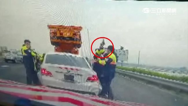 警追捕毒蟲　槍支走火險擊中小隊長