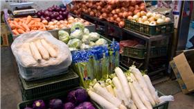 菜價、蔬果、青菜／flickr

https://www.flickr.com/photos/ipjmike/1426480330/in/photolist-8dDgNV-6E1cTn-3b44G5-3aYwJc-3aYvDP-3b45Us-3aYAjk-3aYuCZ-5ST4YD-7S67gy-hATYzc-oQjYuK-cUyNzy-BAPUx-cUywXU