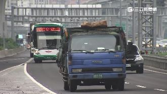 國道拉警報！初三恐湧入330萬車