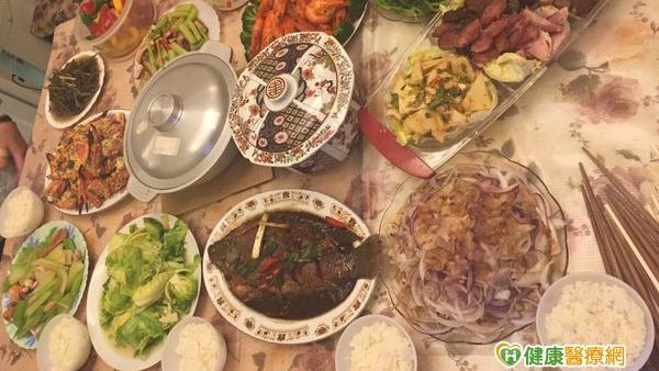 年節大魚大肉？中醫師教您健康防守