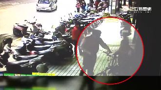 正義保全眼尖制止　單車賊被逮裝可憐