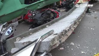 數百公斤女兒牆倒塌　洗碗工恐截肢