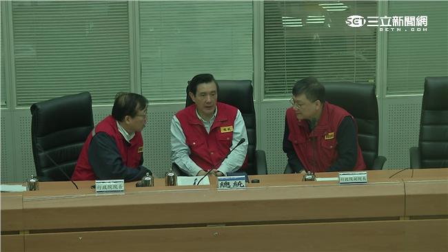 馬英九防災中心坐鎮！搭空軍一號南下